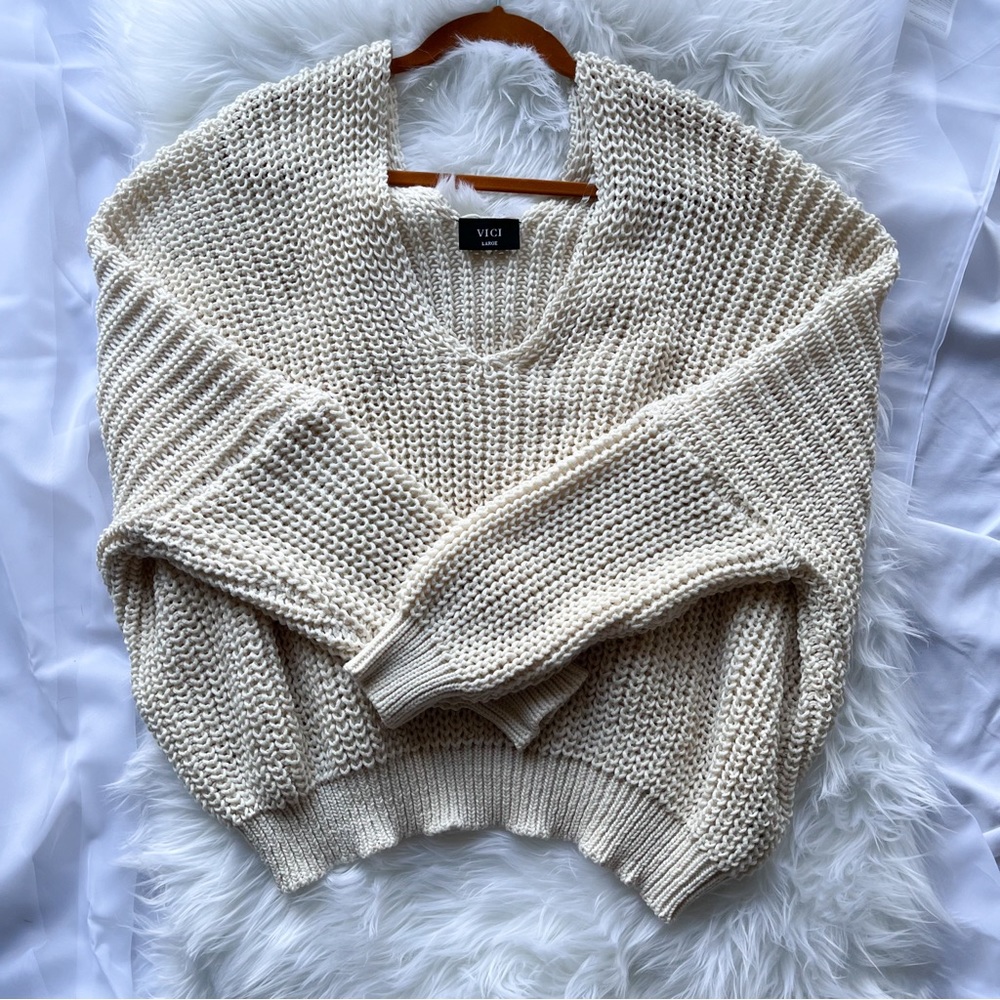 VICI “Carry On” Knit Sweater - Large